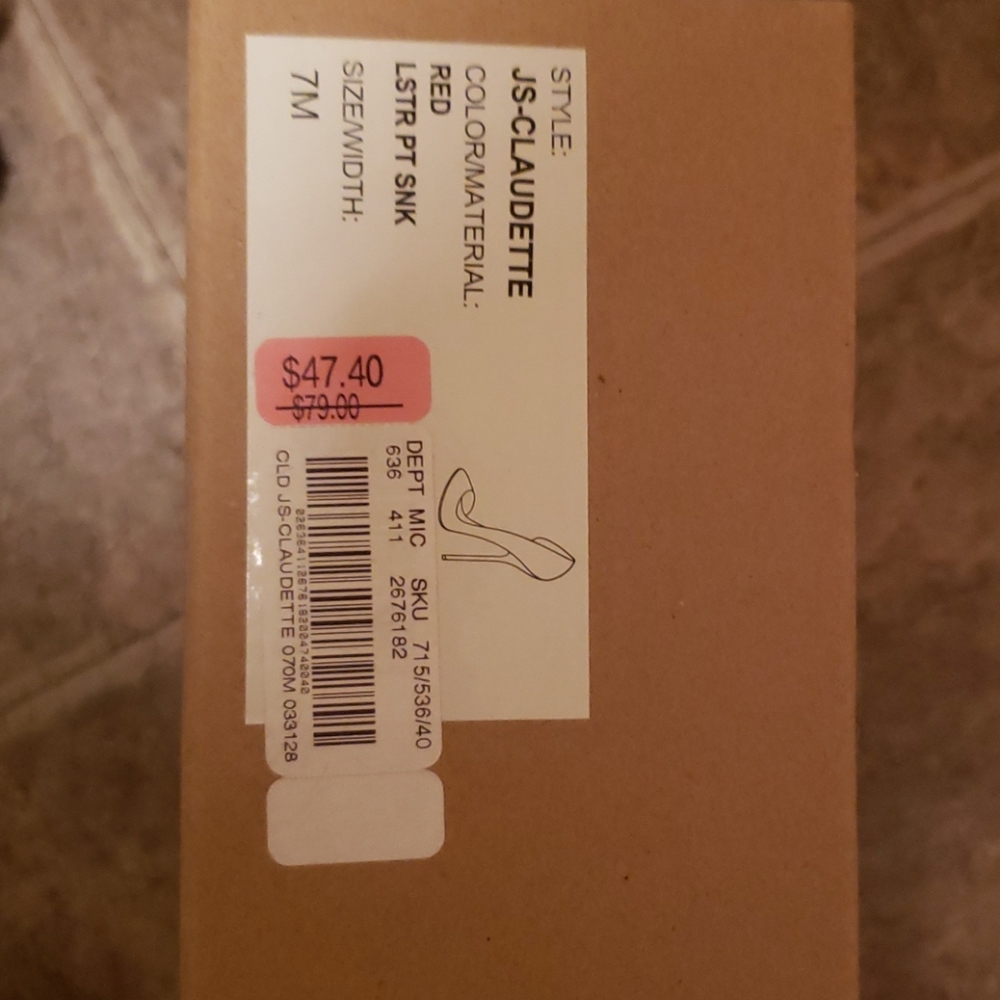 Shoes - Picture 4 of 4